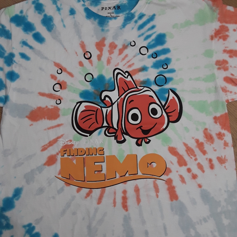 NWT - Finding Nemo Tie-Dye T-Shirt